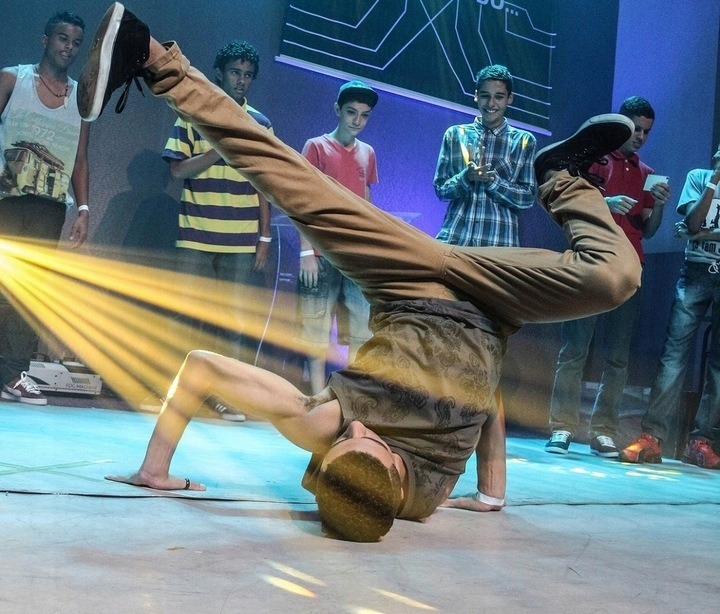 GŁOŚNIK MB06 KOLUMNA Bluetooth KARAOKE AUDIO