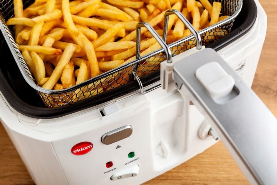 Frytkownica 2,5L tradycyjna ELDOM 1800W FR18