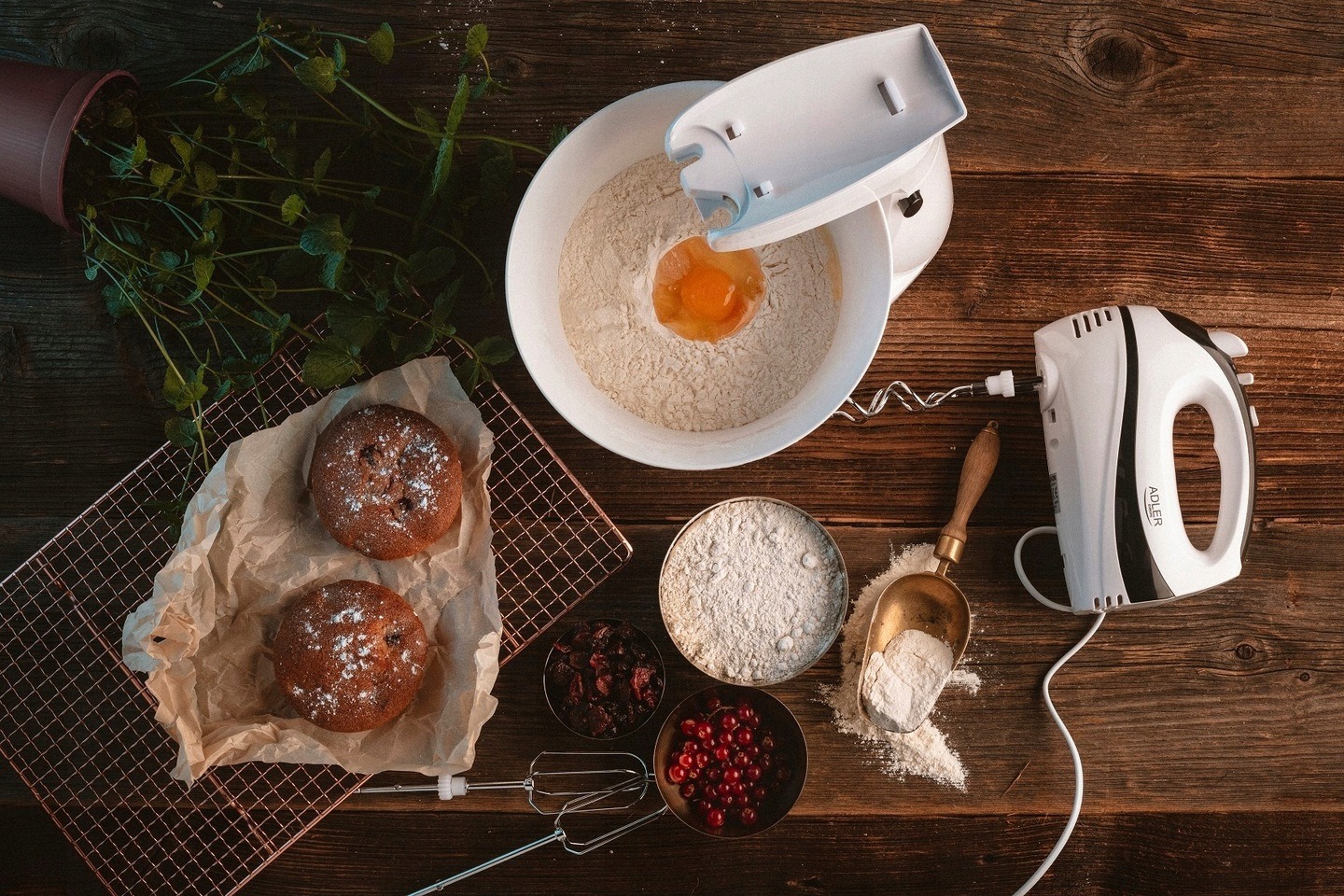MIKSER RĘCZNY ROBOT KUCHENNY Z MISĄ ADLER AD4206