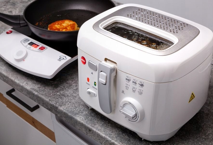 Frytkownica 2,5L tradycyjna ELDOM 1800W FR18