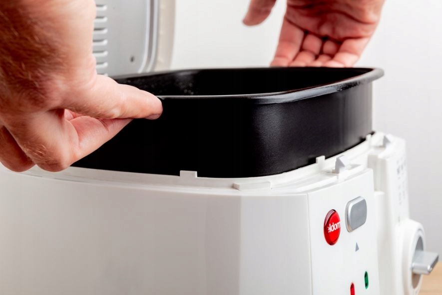 Frytkownica 2,5L tradycyjna ELDOM 1800W FR18