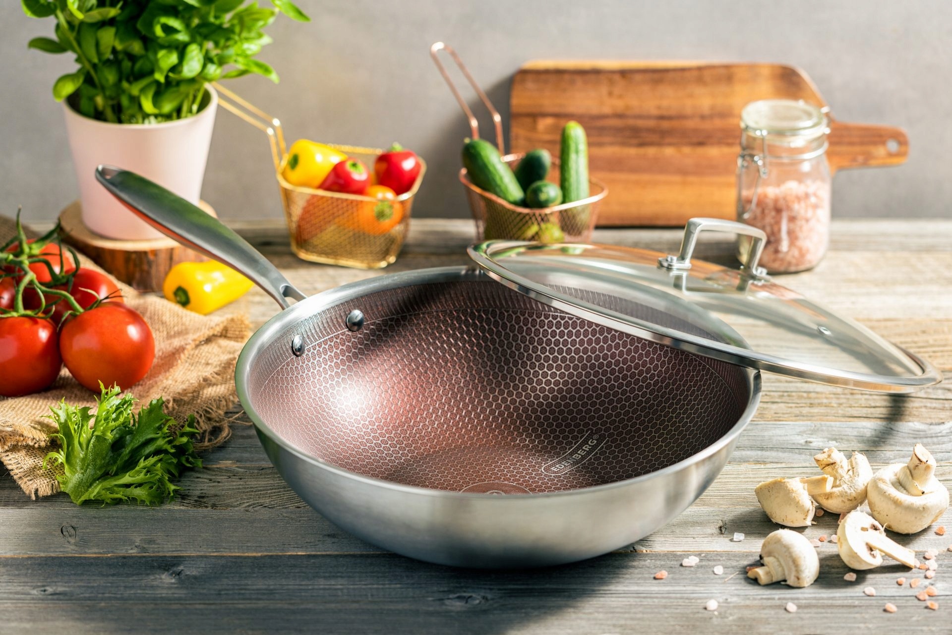 WOK PATELNIA Z POKRYWKĄ POWŁOKA NON STICK 28CM