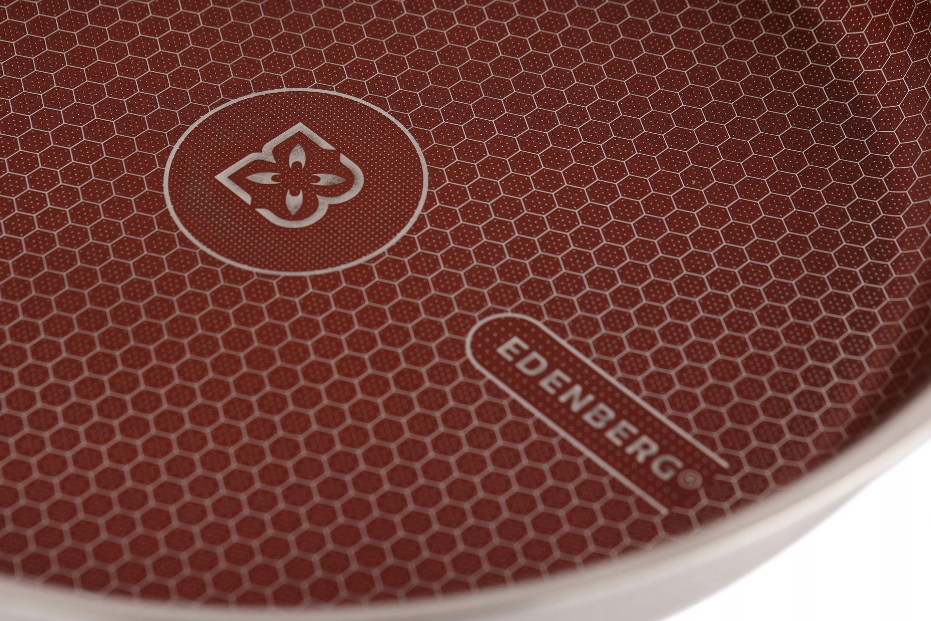 PATELNIA TRADYCYJNA Z POKRYWKĄ 26CM EDENBERG NON STICK