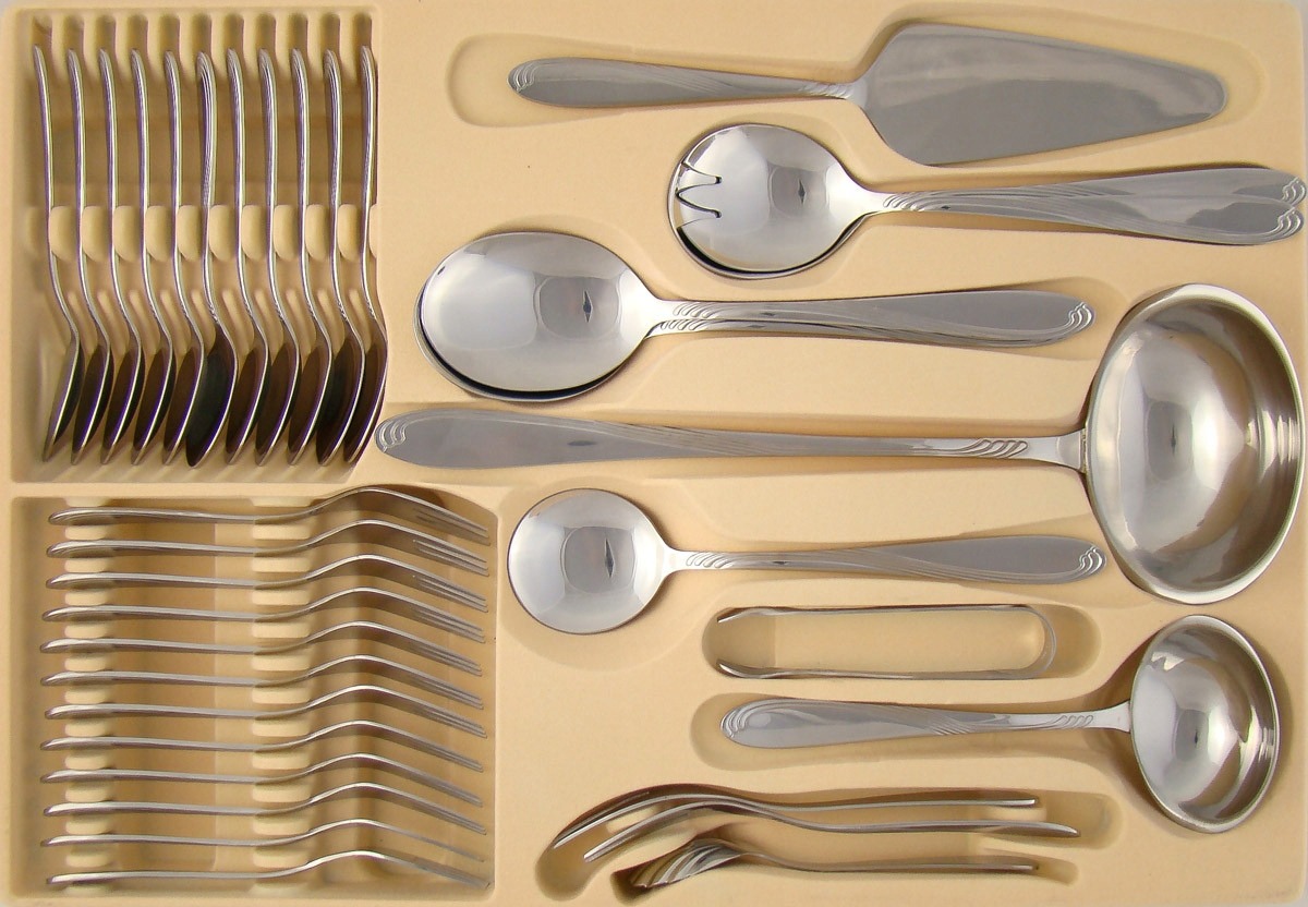 SZTUĆCE KINGHOFF KH3508 POŁYSK 72 ELEM. WALIZKA