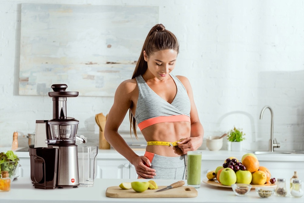 Wyciskarka wolnoobrotowa mocna pionowa sokowirówka Eldom PJ400 400 W