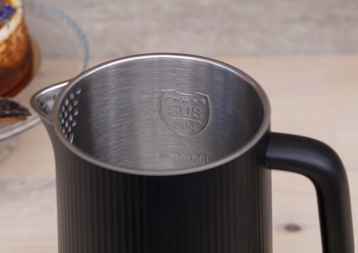 Czajnik elektryczny MPM MCZ-115/C 1800 W 1,5 l czarny