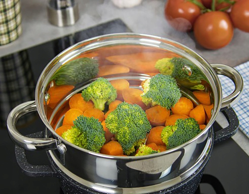 GARNKI INDUKCJA Garnek z pokrywką stalowy do gotowania na parze