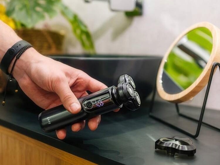 Golarka Lafe ELEKTRYCZNA MASZYNKA DO GOLENIA PODRÓŻNA MĘSKA MasterGlide