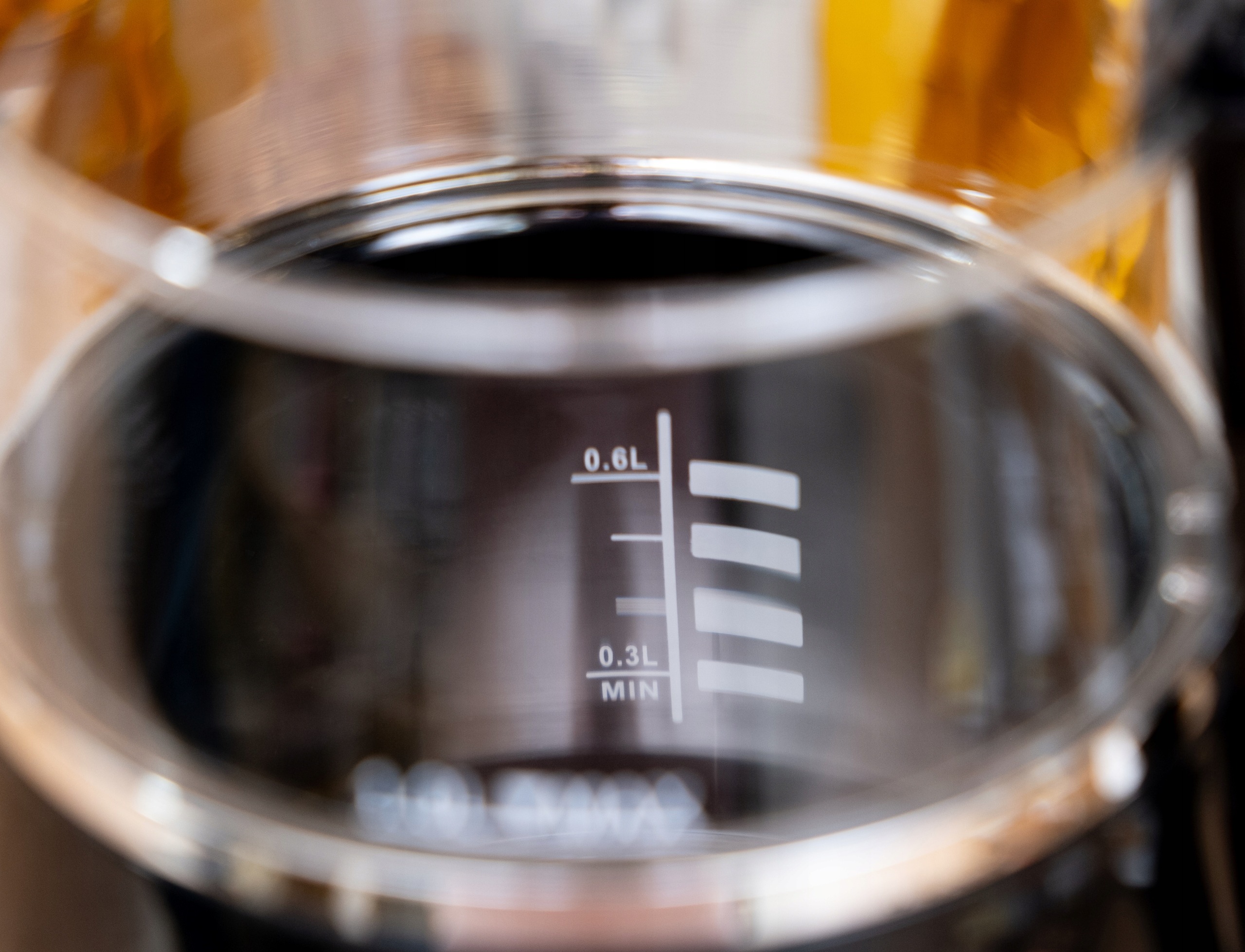 CZAJNIK ELEKTRYCZNY BEZPRZEWODOWY SZKLANY 1L PANEL DOTYKOWY 1100W CZARNY