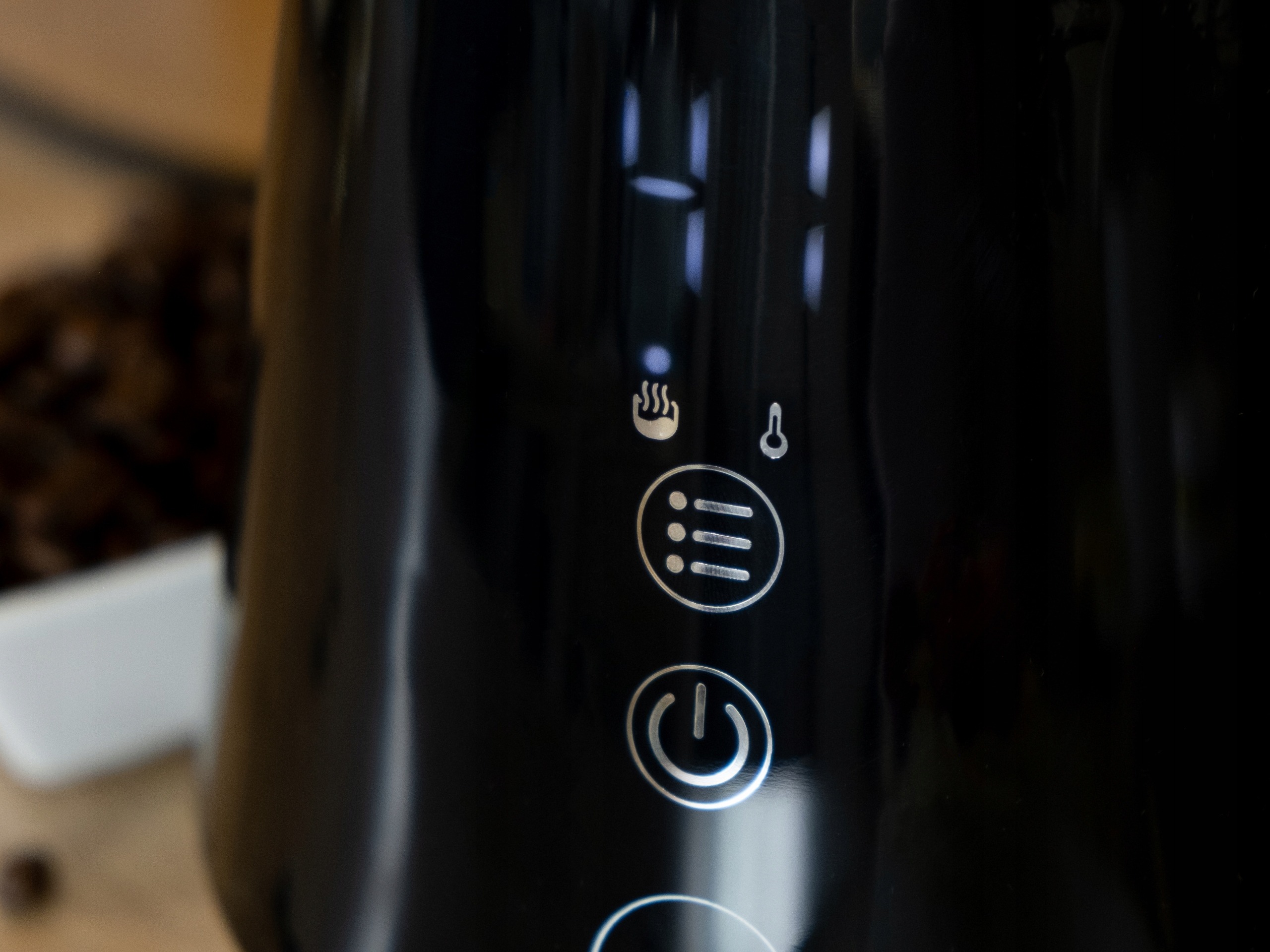 CZAJNIK ELEKTRYCZNY BEZPRZEWODOWY SZKLANY 1L PANEL DOTYKOWY 1100W CZARNY