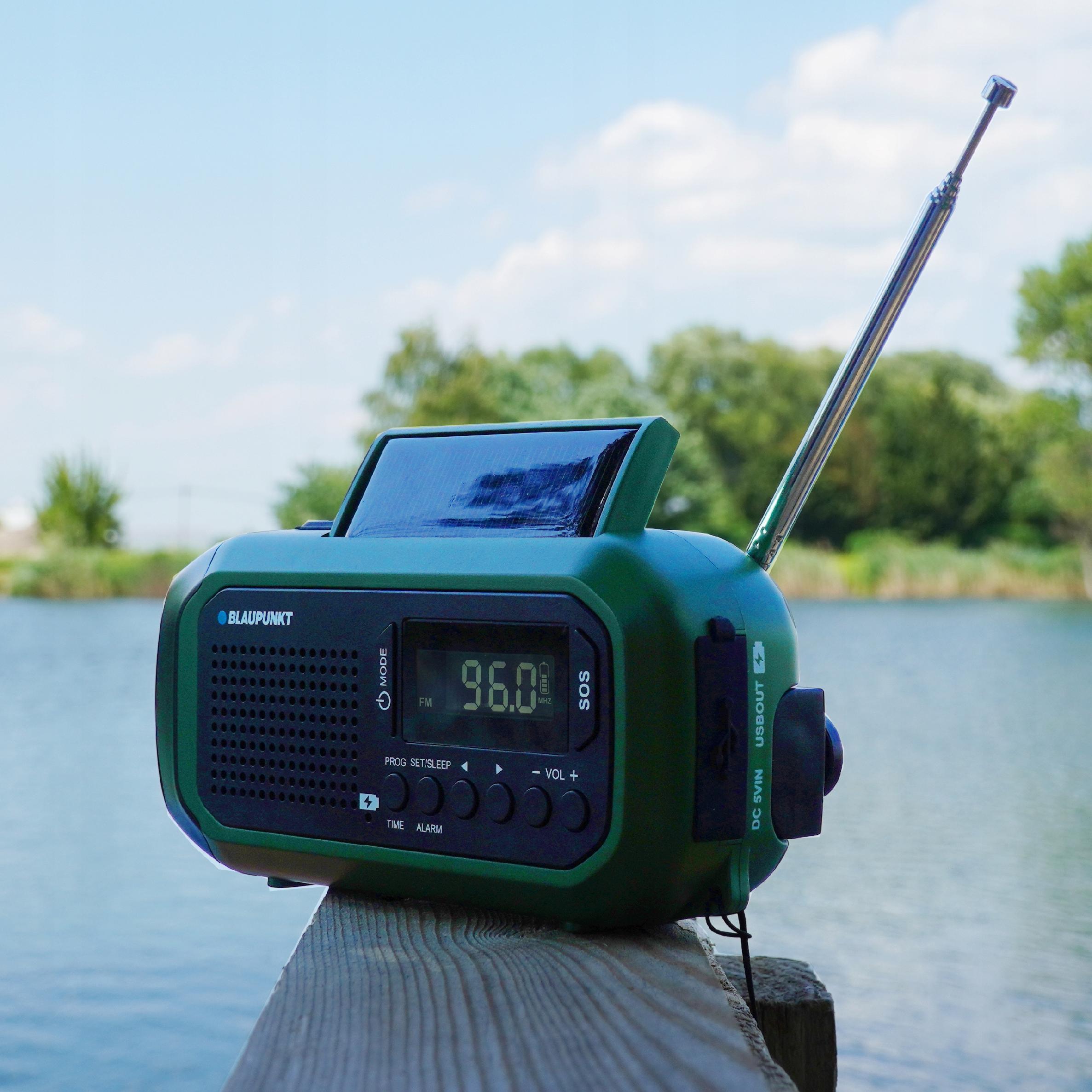 RADIO PRZENOŚNE SOLARNE TURYSTYCZNE Z DYNAMO NA RYBY ER20 + LATARKA SOS