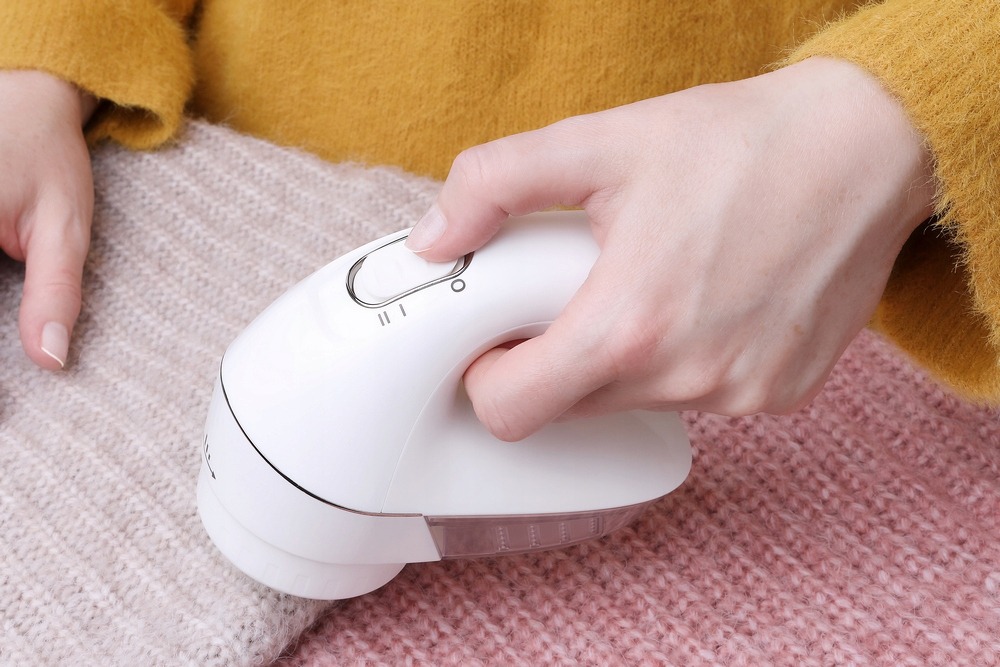 GOLARKA ELDOM DO UBRAŃ TAPICERKI SWETRÓW KANAPY MOCNA DUŻA BATERYJNA + USB