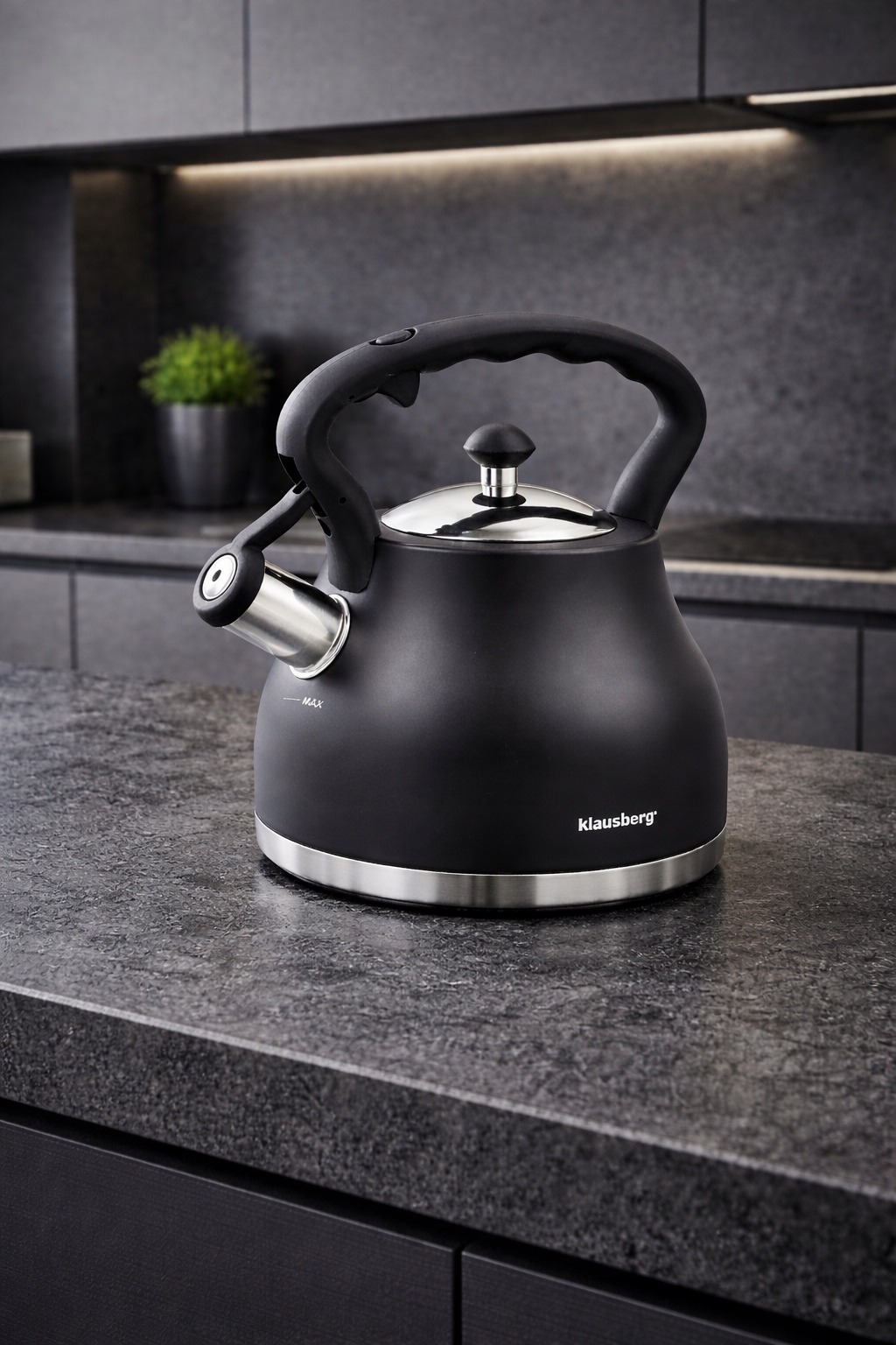 CZAJNIK NA GAZ INDUKCJA CZARNY tradycyjny stalowy Klausberg 2,7 l
