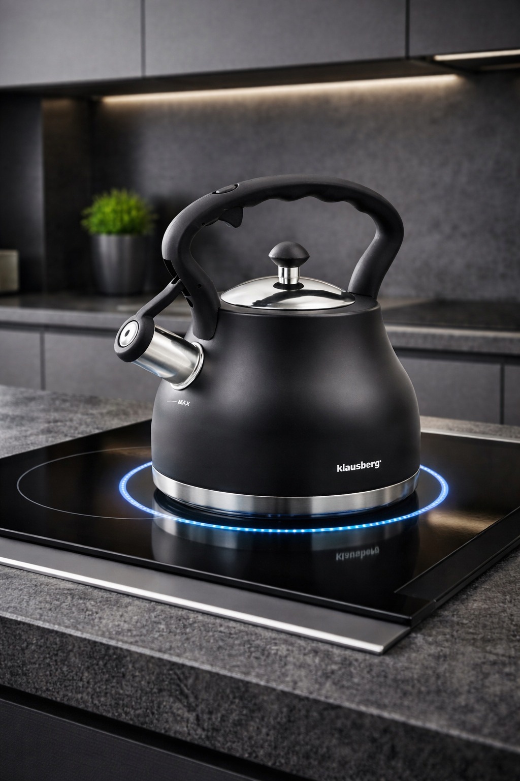 CZAJNIK NA GAZ INDUKCJA CZARNY tradycyjny stalowy Klausberg 2,7 l